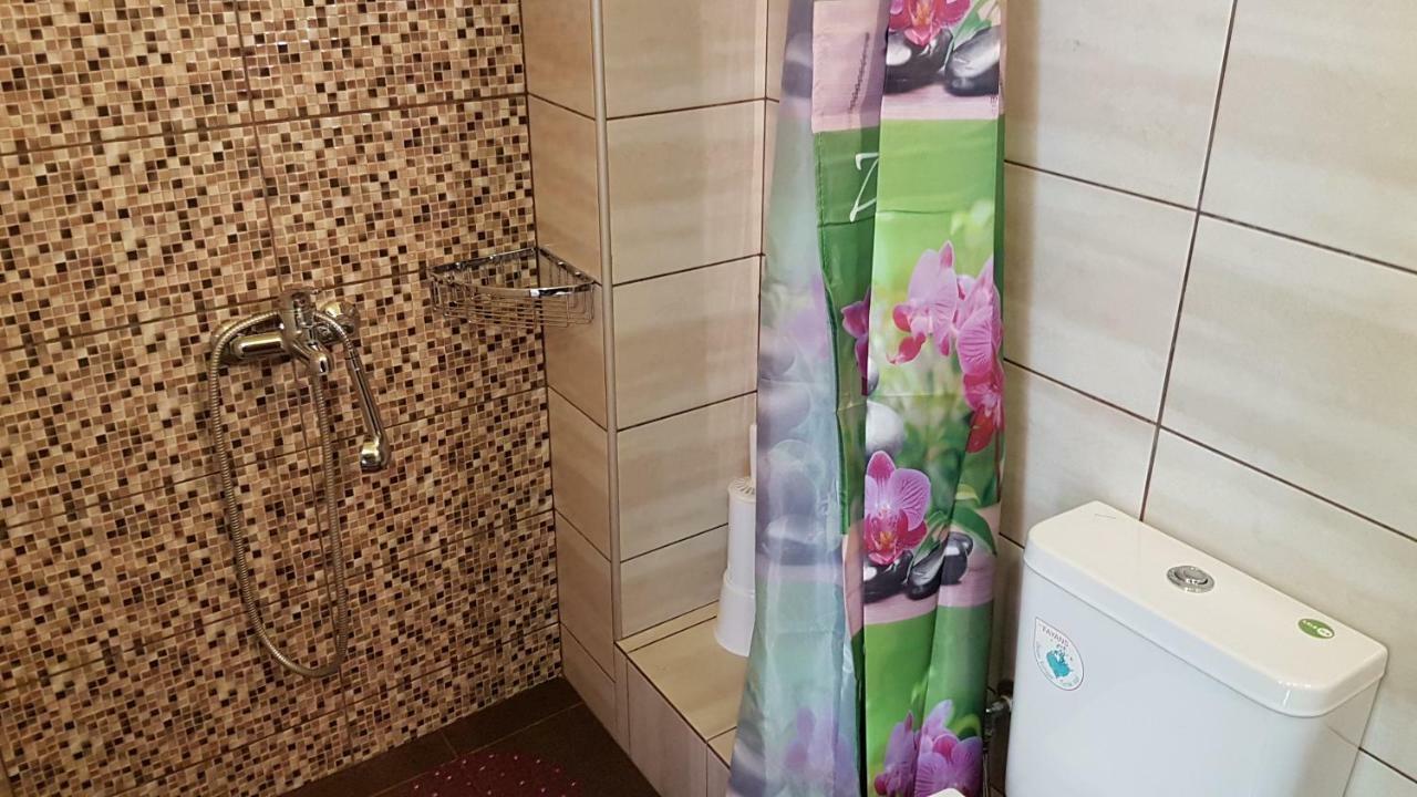 白玫瑰海滩酒店 Olympiakí Aktí 外观 照片